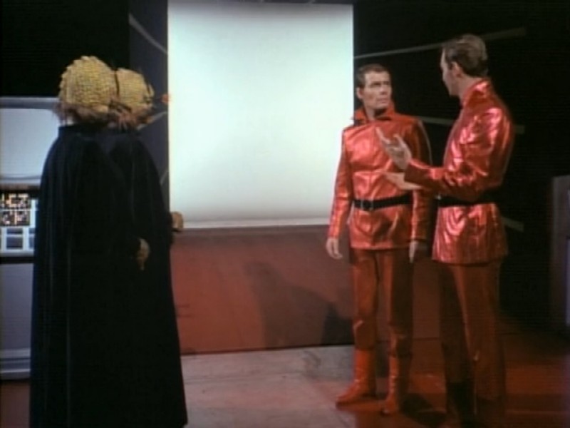 LOST IN SPACE S3#13, TWO WEEKS IN SPACE 018.jpg